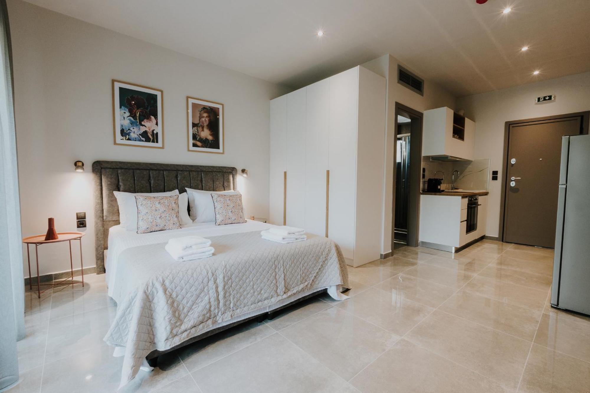 Pearl Apartel Volos Exterior photo